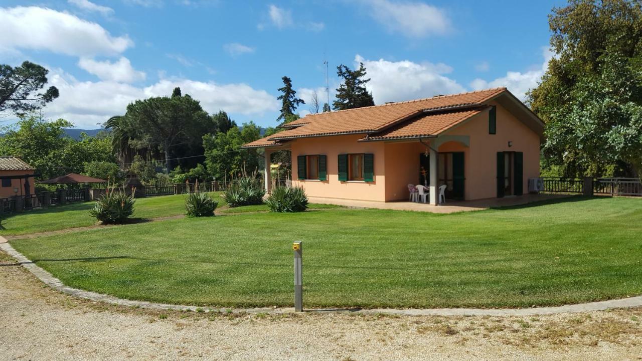 Agriturismo Rebua Porto Azzurro Exterior foto
